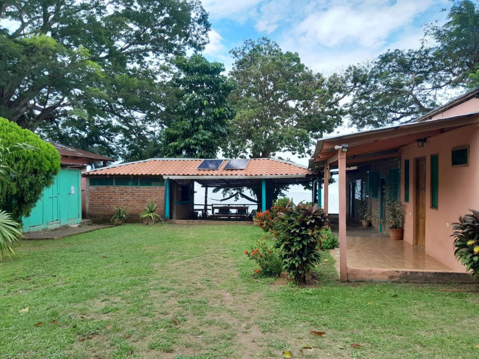 Mérida Hostel Los Chocoyos מראה חיצוני תמונה